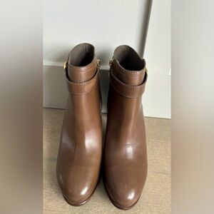 Tory Burch Bootie - sz 8.5